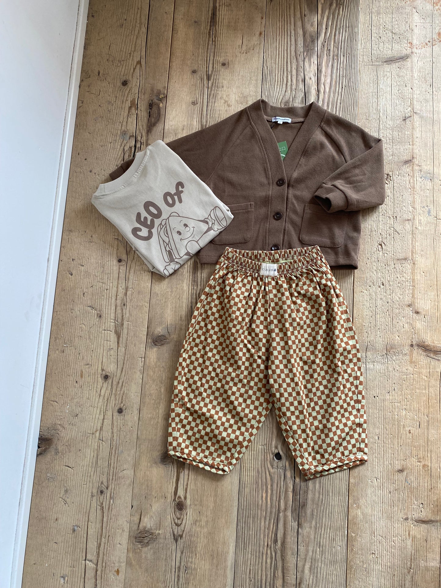 Cardigan con bottoni